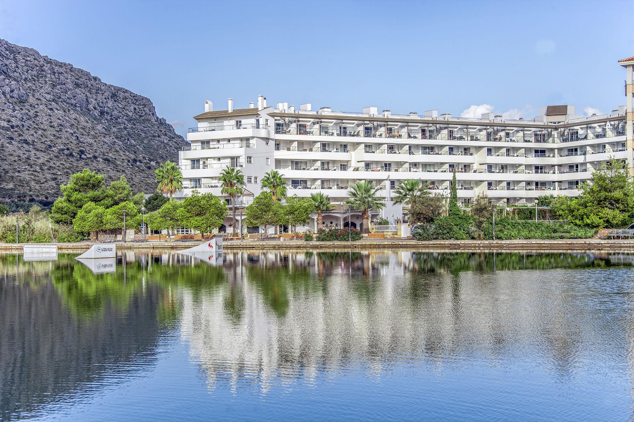 Aparthotel Ona Garden Lago à Port d'Alcúdia Extérieur photo