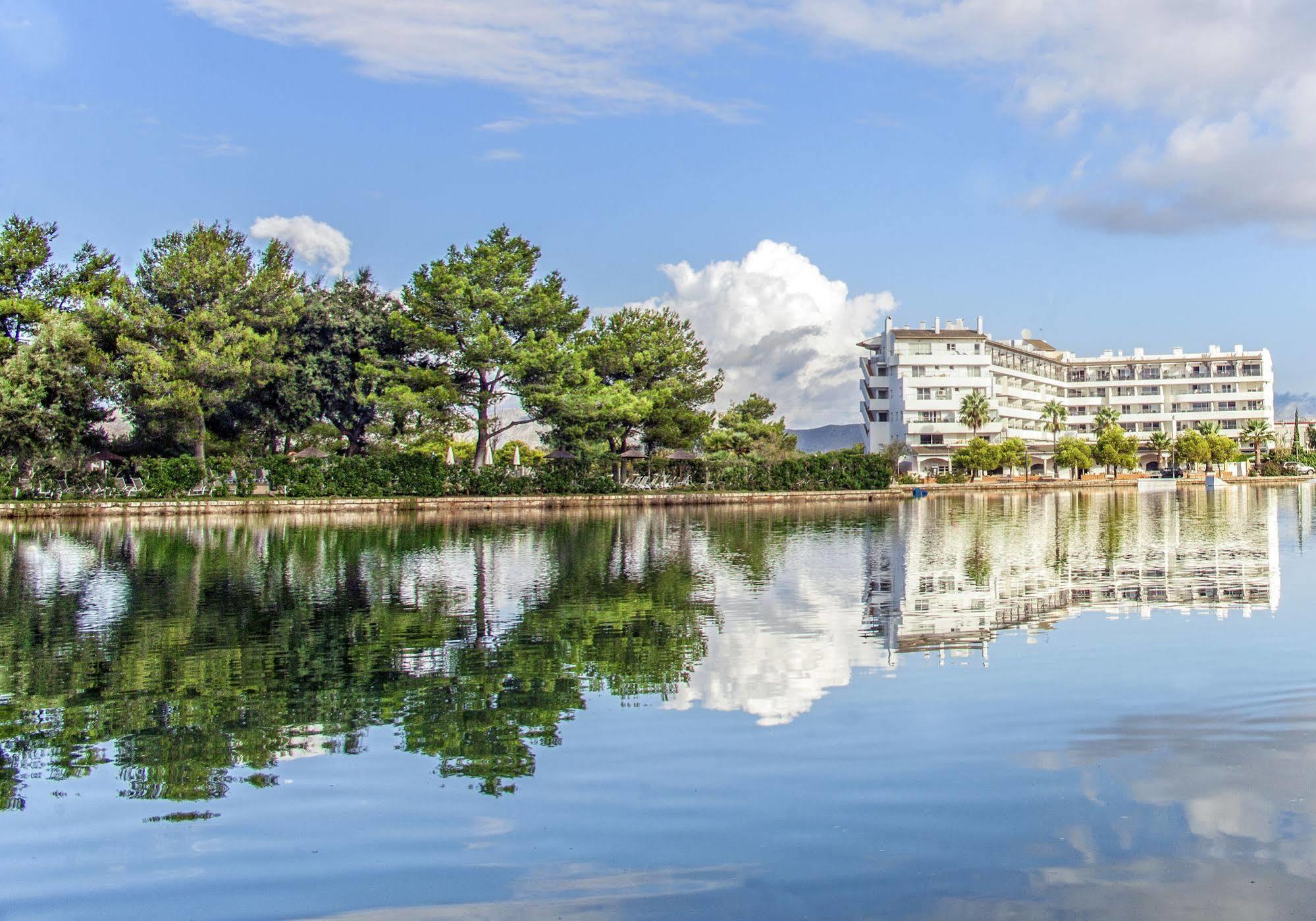 Aparthotel Ona Garden Lago à Port d'Alcúdia Extérieur photo