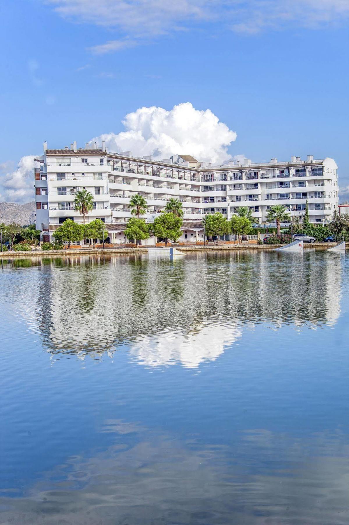 Aparthotel Ona Garden Lago à Port d'Alcúdia Extérieur photo